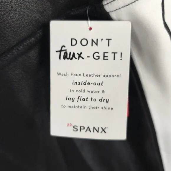 NWT‎ SPANX Shine Black Faux Leather White Stripe Legging 20187P PLUS Size 3X